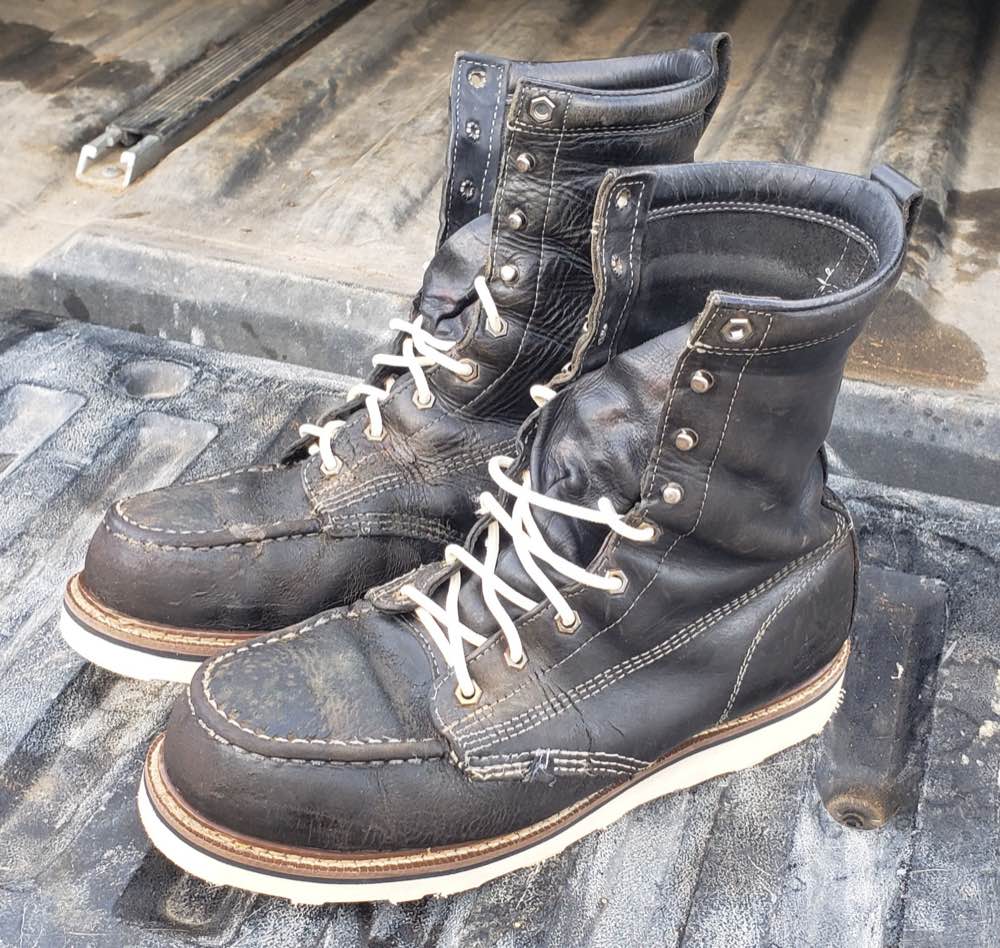 Oscar's Shoes, Boots And Leather Repair shoe repair work